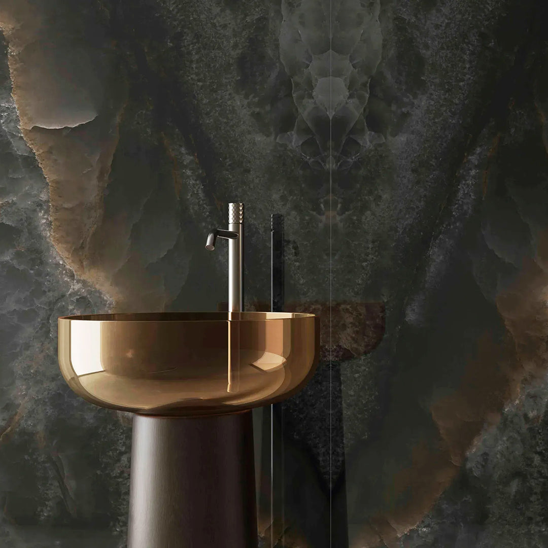 Onyx Black